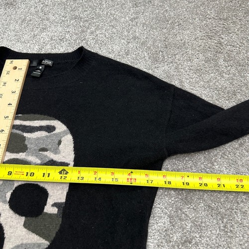 Aqua By Bloomingdale's Cashemere Sweater Womens XS Black Camo Skull Crew Neck - Picture 13 of 14