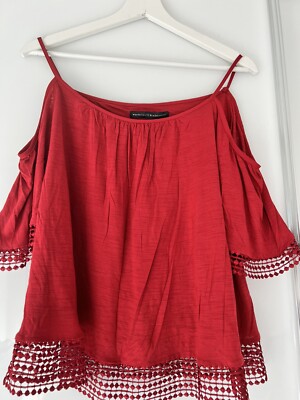 Rotes off-the-shoulder Top