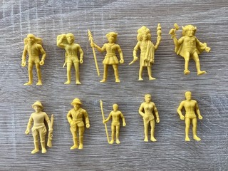 Kaugummi Figuren Konvolut 10er KplSatz TARZAN in gelb TOP