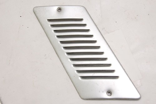 Kühlerzarge Trabant 601 015 Luftgitter Trabant 0.6 19 KW 26 PS Benzin 03-1990