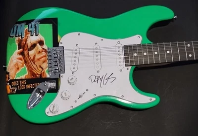 SUM 41 SIGNED GUITAR DEREK WHIBLEY DOES THIS LOOK INFECTED CD LP PHOTO PROOF COA - Image 1 of 3