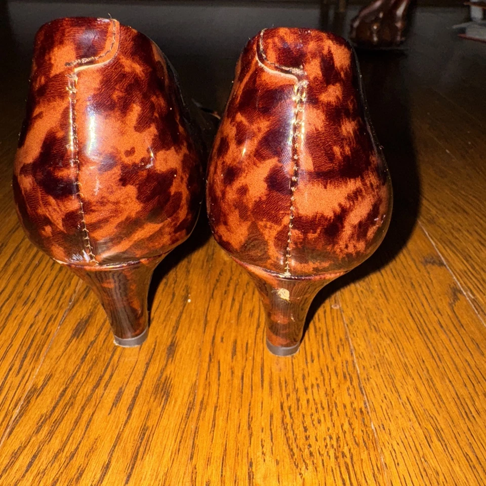 Suave Mujer Gatito Tacón Tortuga Punta Patente Animal Talla 7W  Foto 4 de 4