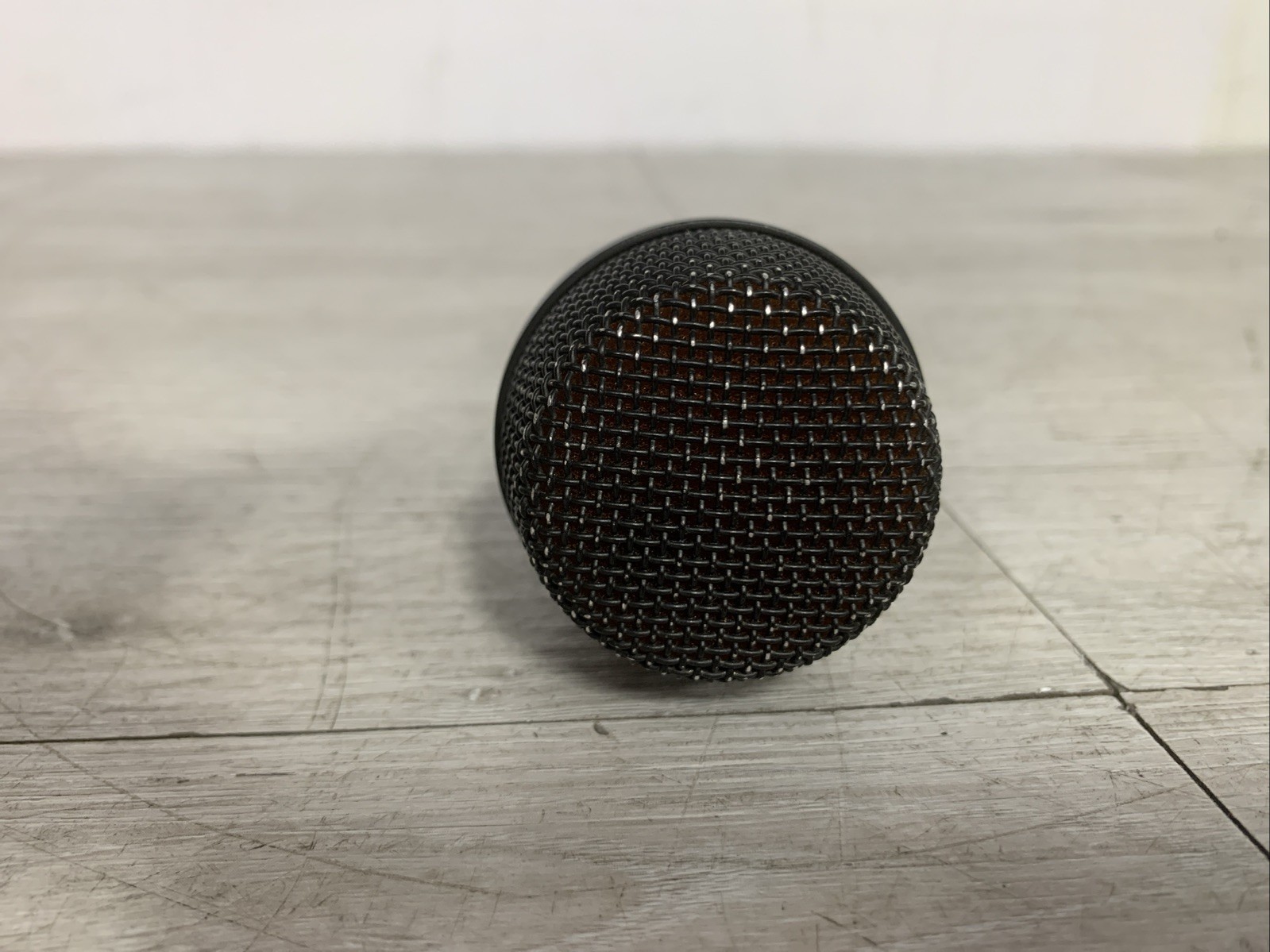 Electro Voice EV MC300 Dynamic Cardioid Microphone