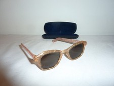 Darling Vintage MCM Pink Glitter Lucite  Child  s Sunglasses w Hard Case Kids