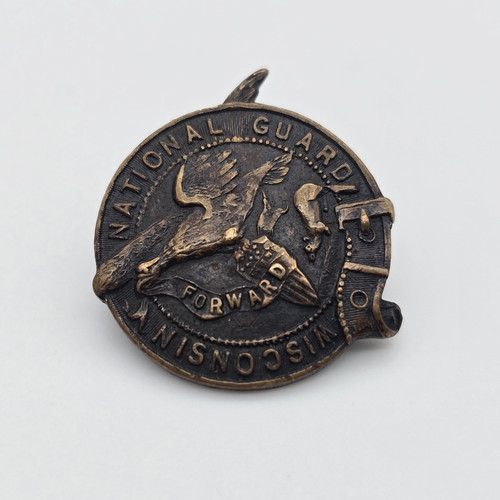 Vintage Wisconsin National Guard Army Screw Back Pin Button