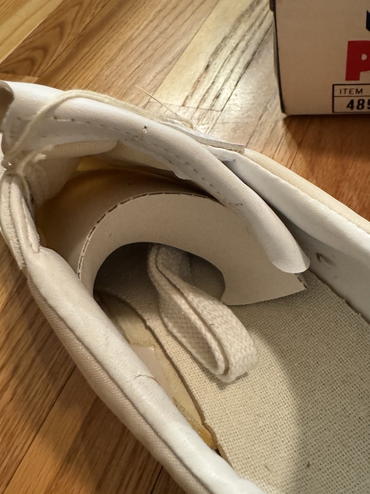 Vintage 70s Pony Football Shoes Challenger Softball White Cleats 9 1/2 9.5