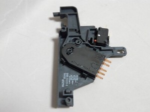 PANASONIC MICROWAVE DOOR LOCK Türschalter D9R-11111-1 für NNCS88LBEPG Mikrowelle