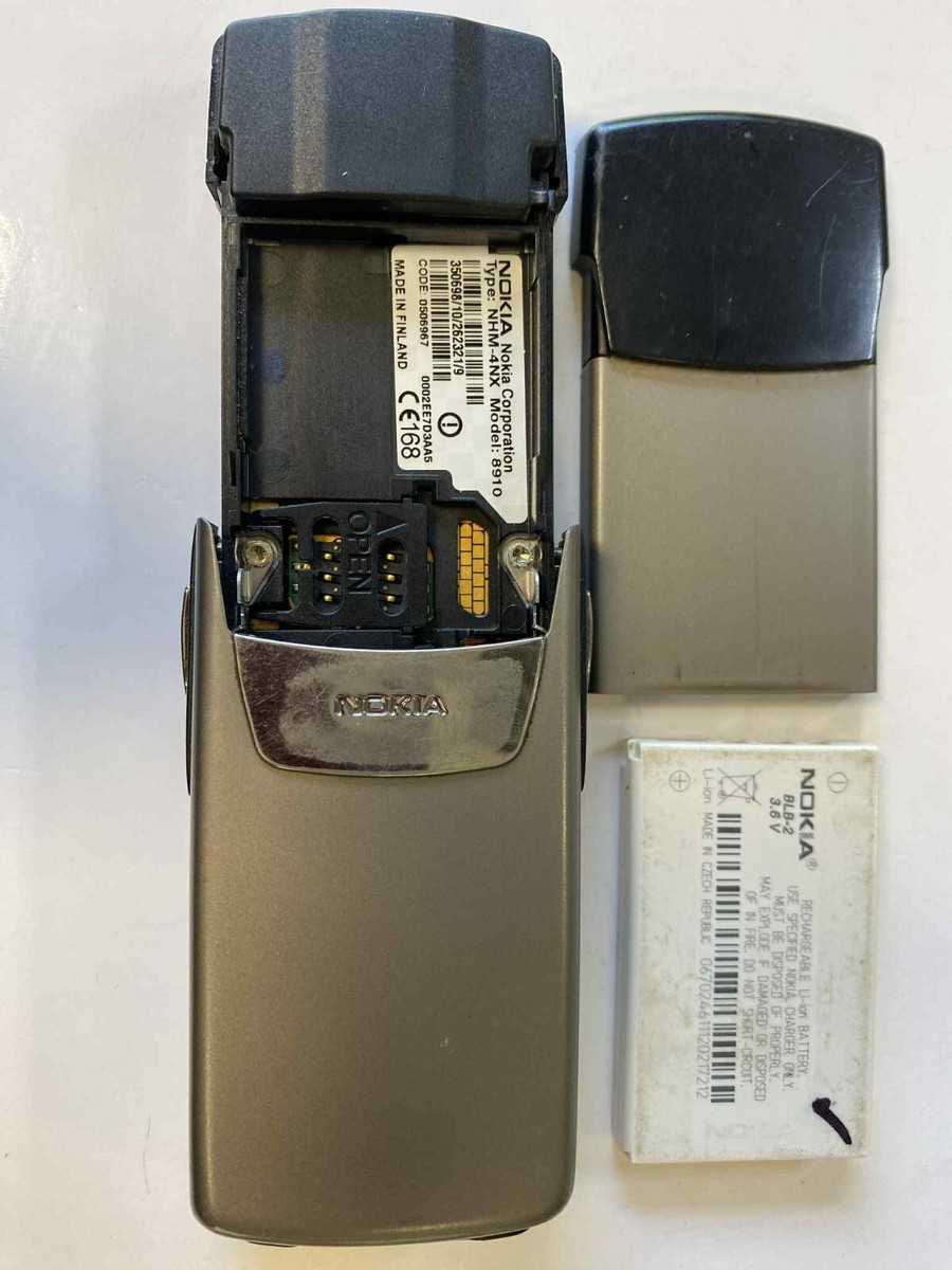 Nokia NHM-4NX 8910 チタン スライド式 本体他 Nokia NHM-4NX 8910 チタン スライド式 本体他