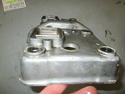 Kawasaki 1990 - 2002 ZX-6D / E NINJA / ZZR600 HEAD VALVE COVER