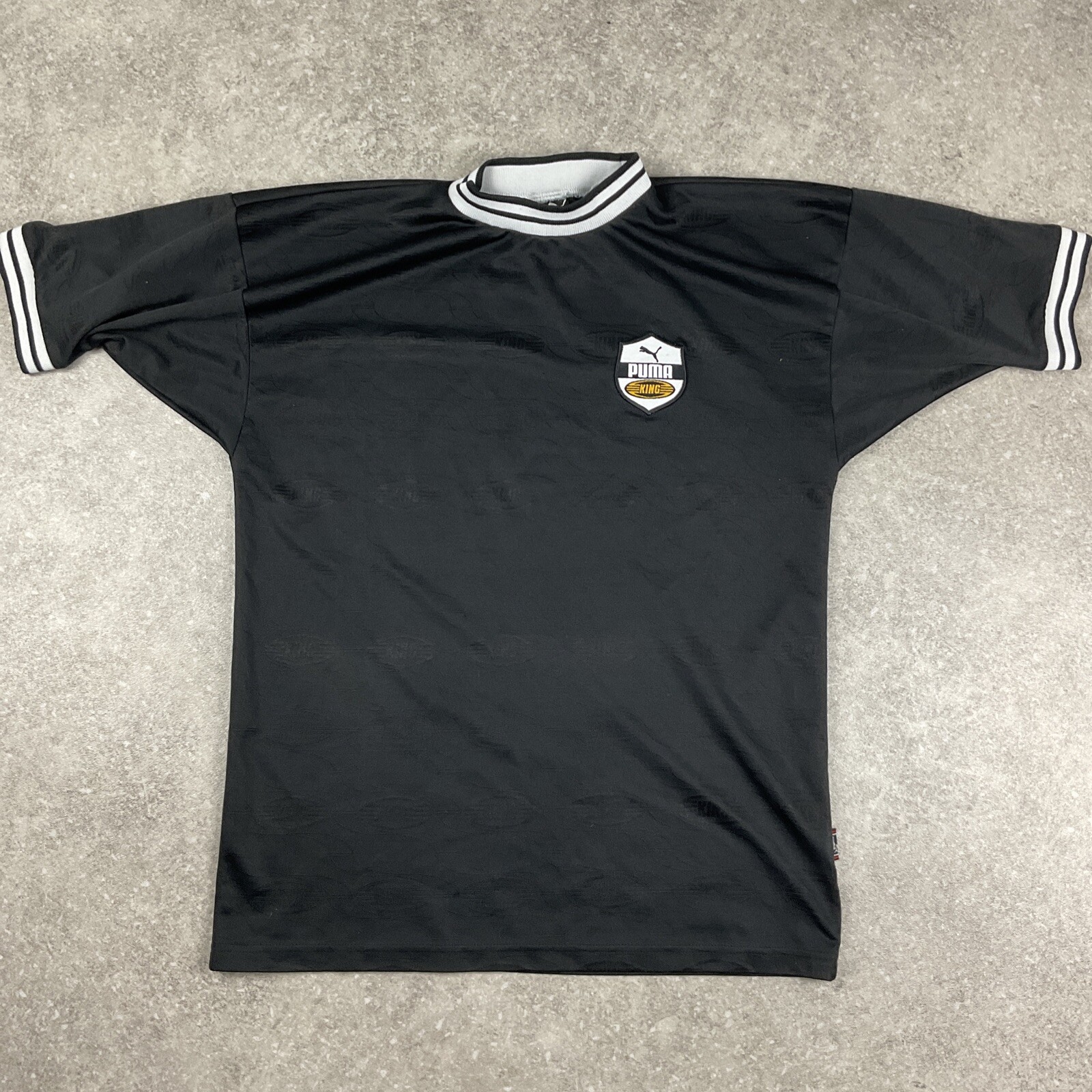 Vintage Puma King Made in the UK Black Jersey Active Top 34/36 pit to pit 20.5