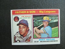 1976  Topps  FATHER & SON  Jim & Mike Hegan  #69