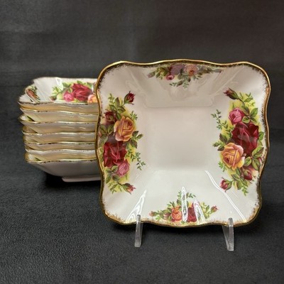 Royal Albert OLD COUNTRY ROSES England (Old Mark) Square Nut Bowl 4 5/8 Inches