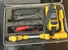 VIVAX METROTECH VM 810 CABLE AND PIPE LOCATOR