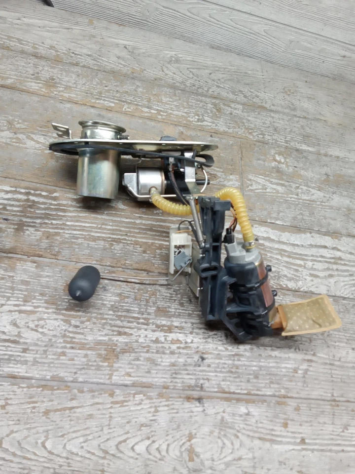 Harley-Davidson Electra Glide Standard 2005 FLHTI bomba de combustible unidad de envío de gasolina Foto 4 de 4