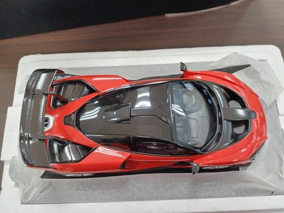 TOP SPEED MCLAREN SENNA 1/18  850043