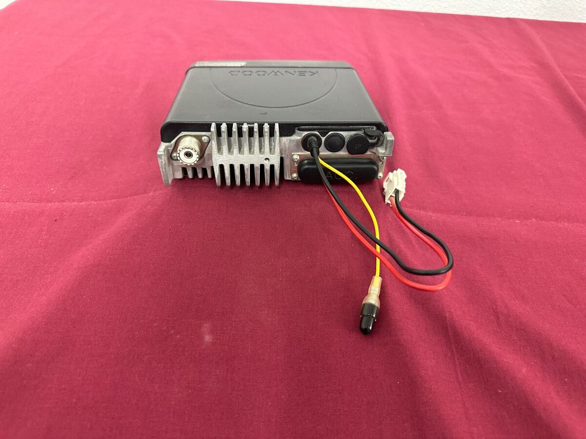 Kenwood TK7180 TK-7180 VHF 30Watt 136-174 Mhz 512 Channels Kenwood TK7180 TK-7180 VHF 30Watt 136-174 Mhz 512 Channels