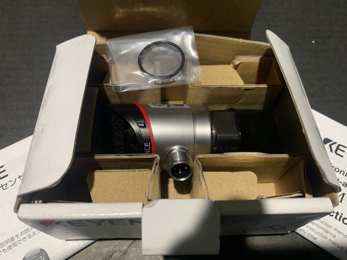 Keyence GP-M025T Pressure Sensor GPM025T New 1pcs Expedited Shipping In Box  - Picture 4 of 6