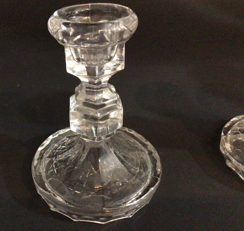 GLASS CANDLE HOLDERS SET OF 2 VINTAGE 4" EMBOSSED DESIGN - Picture 13 of 13