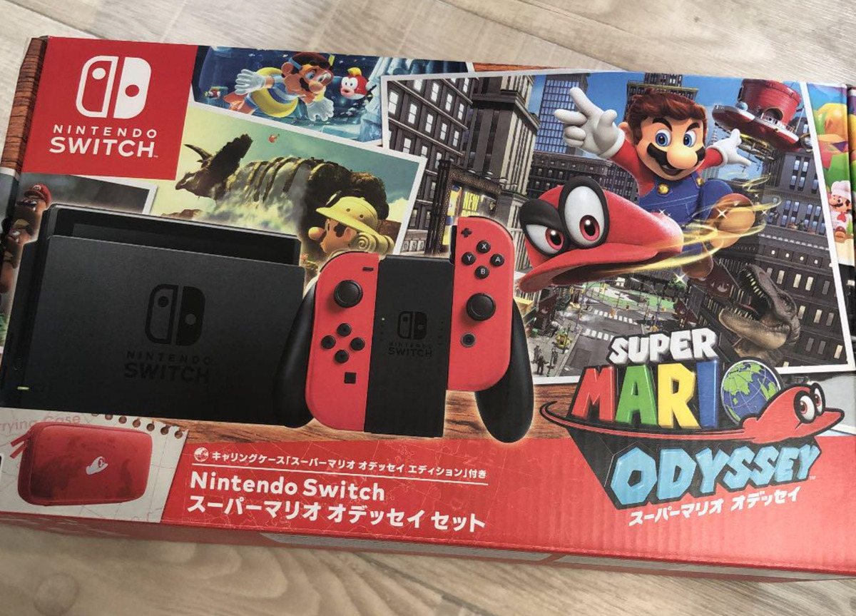 Nintendo Switch Super Mario Odyssey Edition 