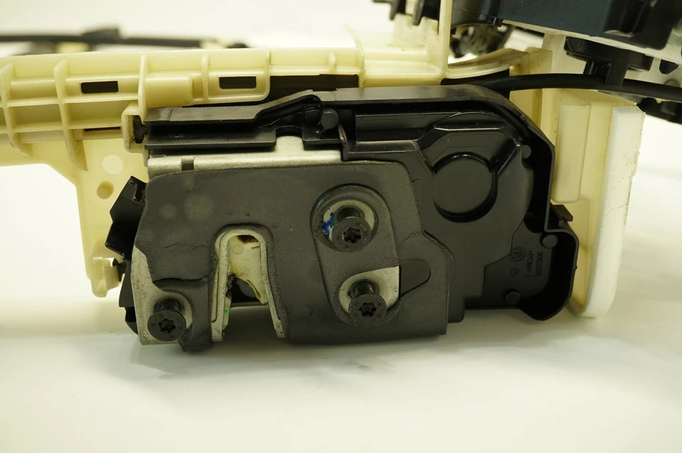 🔅2021-2025 FORD F150 OEM. PESTILLO - DRIVER, TRASERO ML3416264B53BV Foto 3 de 4