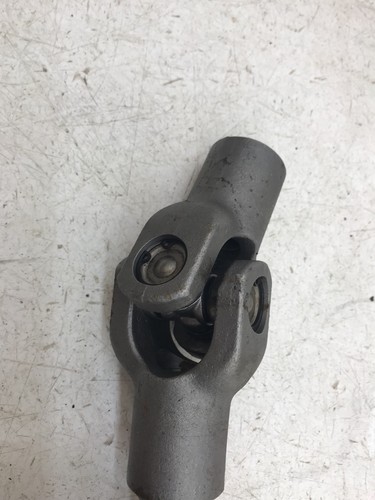 2012 ARCTIC CAT 300 2X4 UTILITY DVX 250 REAR DRIVE SHAFT U-JOINT KNUCKLE A - Picture 2 of 3