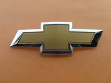 19 20 21 22 CHEVY SILVERADO 1500 FRONT GRILLE EMBLEM BADGE LOGO SIGN USED A43291