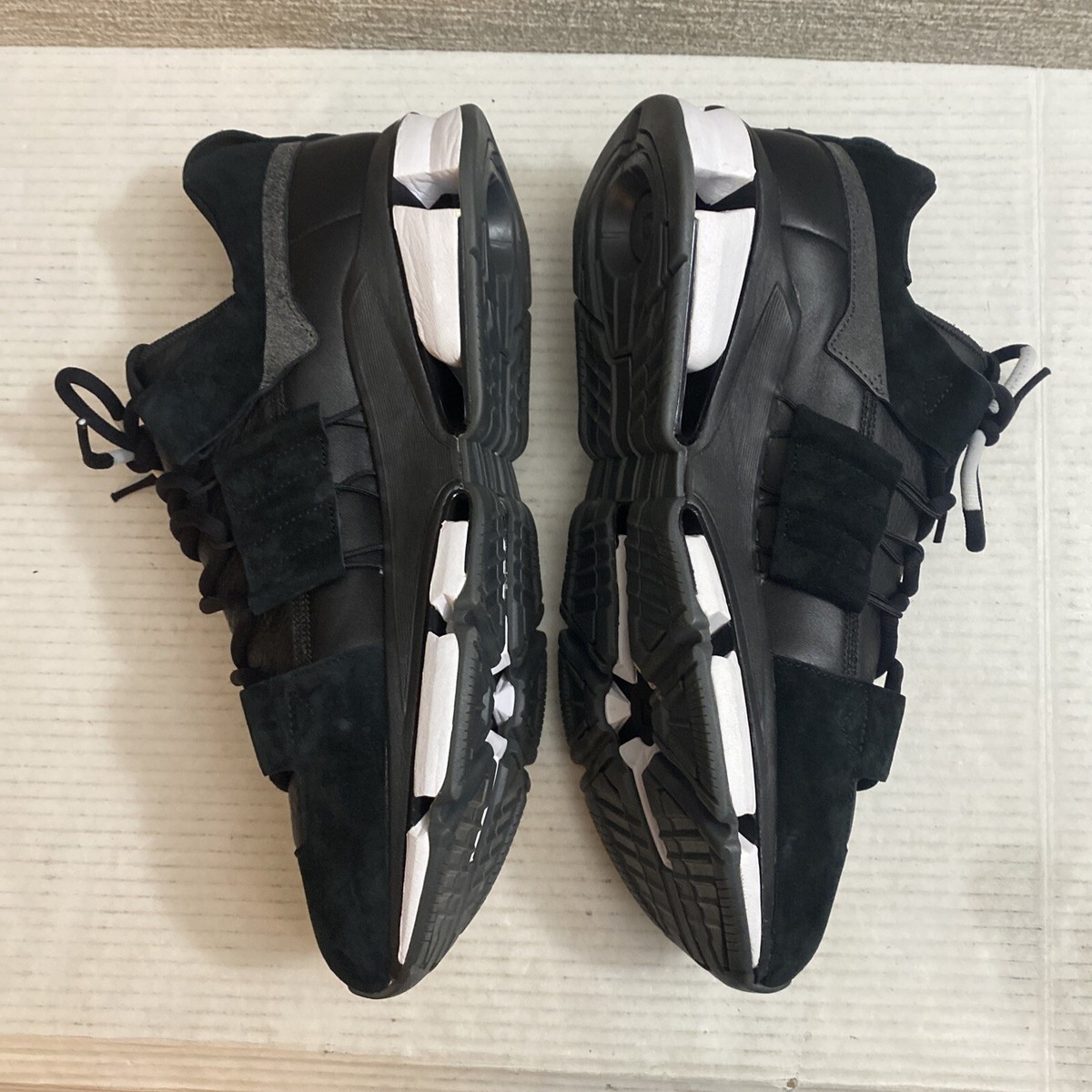 Adidas Twinstrike ADV Stretch Leather 2018 B28015 Men display picture 3