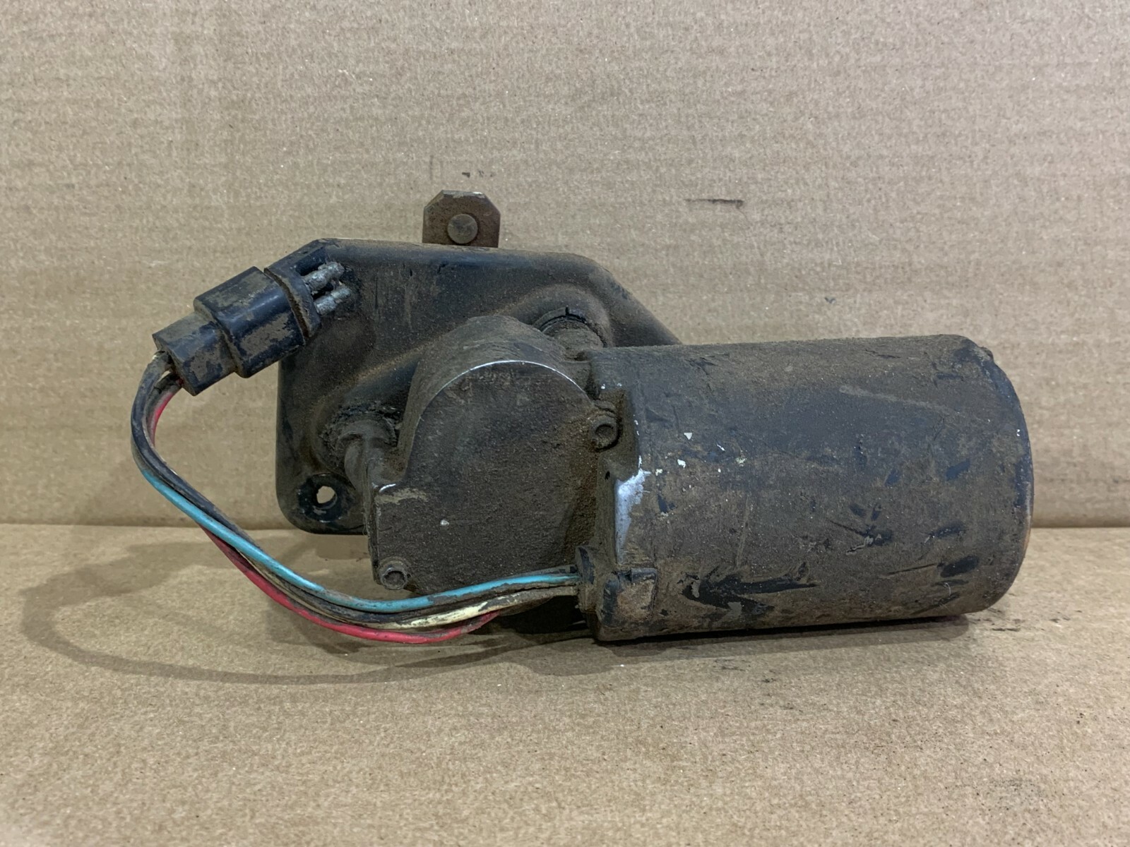 Jeep Windshield Wiper Motor Full Size FSJ Cherokee Grand Wagoneer J10