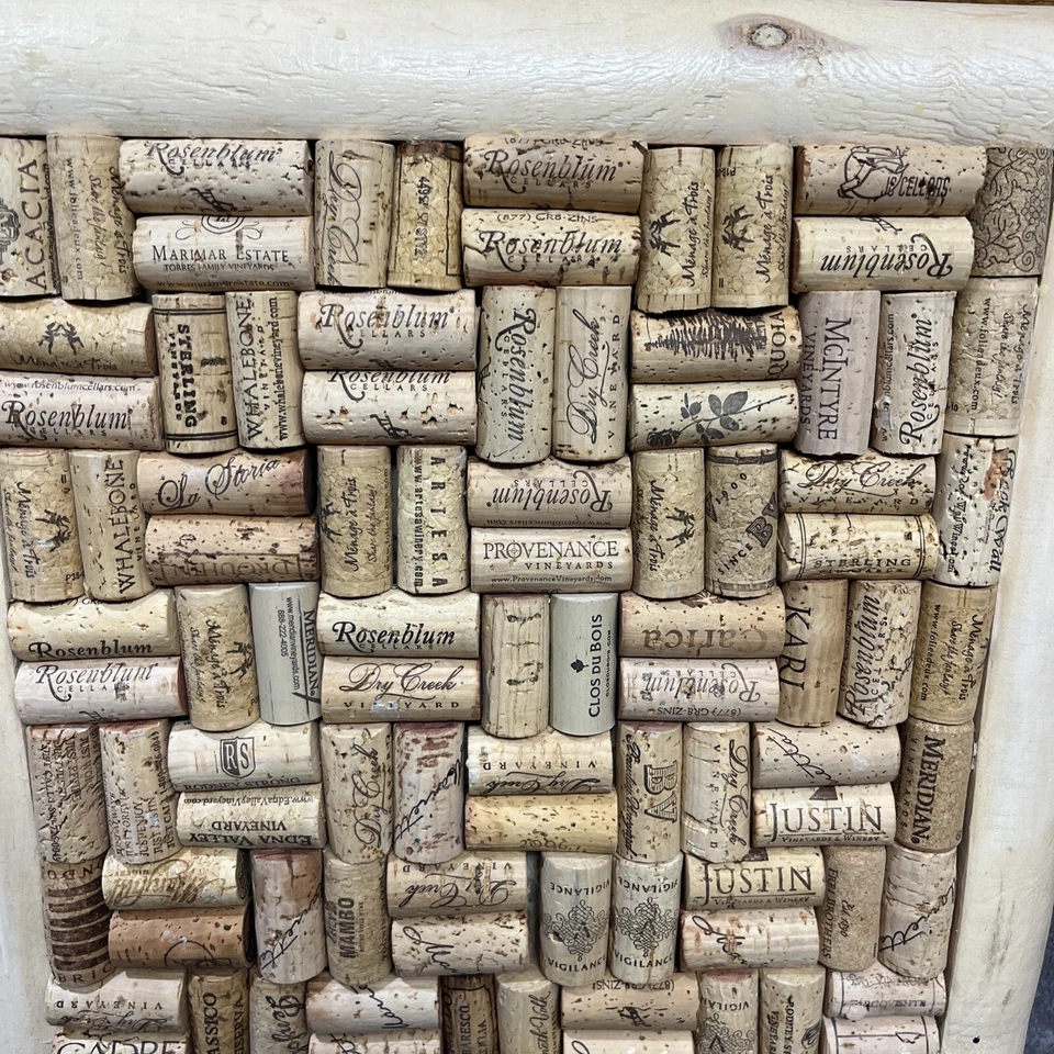 WINE CORK BOARD 21 X 16 FRAME WITH WINE BOTTLE CORKS. Various Uses - Image 4 of 4