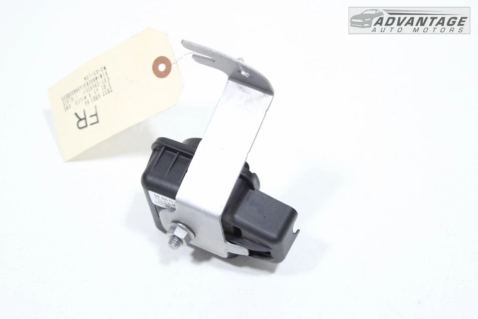 AUDI A4 QUATTRO 2017-2024 DERECHA ALARMA ANTIRROBO SIRENA BOCINA SEÑAL Y SOPORTE OEM Foto 3 de 4