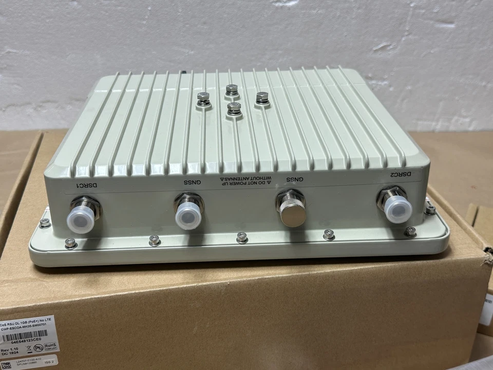 Siemens Connected Vehicle Roadside Unit RSU C-V2X Sitraffic ESCoS AAD17151-101 - Image 3 of 4