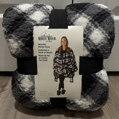 White River Home Double-Sided Sherpa Wearable Throw Blanket White/Black Plaid