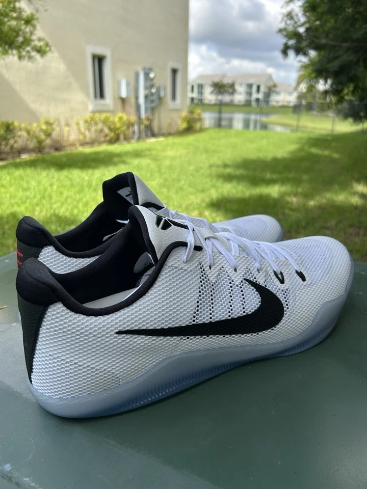 Nike Zoom Kobe 11 TB Fundamental White Black Basketball 856485-100 Mens Sz 17.5 - image 4 of 4