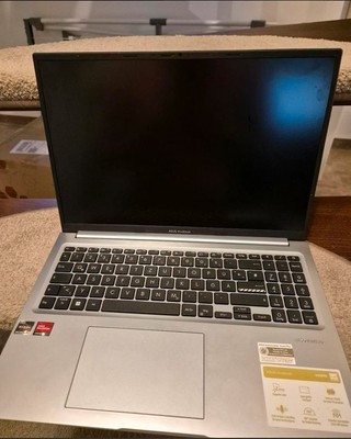 ASUS Vivobook 16 M1605YA-MB602W