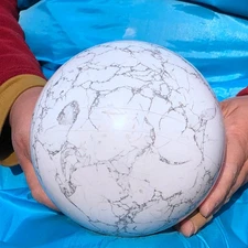 9.43LB Natural white howlite sphere quartz crystal polished ball healing decor