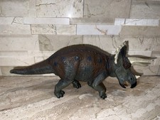 SAFARI TRICERATOPS 9" DINOSAUR FIGURE 2005