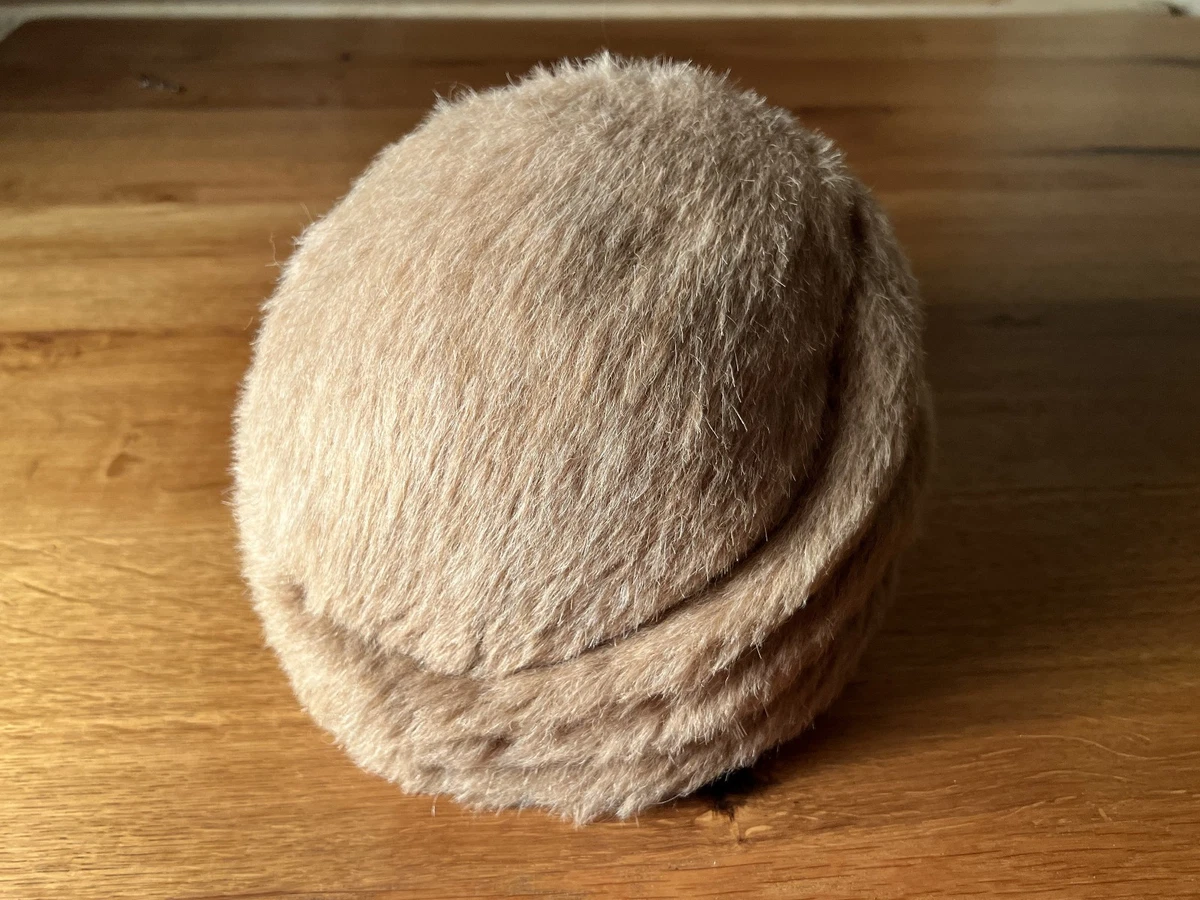 Vintage Pelzhut Pillbox Sandfarben Echtpelz Federn Gr. 57 Toque 60er