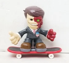 (Loose) 2.50" Tech Deck Dudes "Arnie (Zombie) #56" Magnetic Figure W/ Skateboard