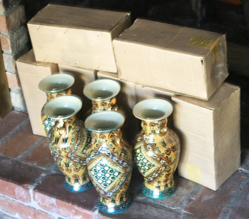 Lot of 12 New Oriental Satsuma Ceramic Bud Vase pottery Urn Multi Colored - Picture 2 of 7