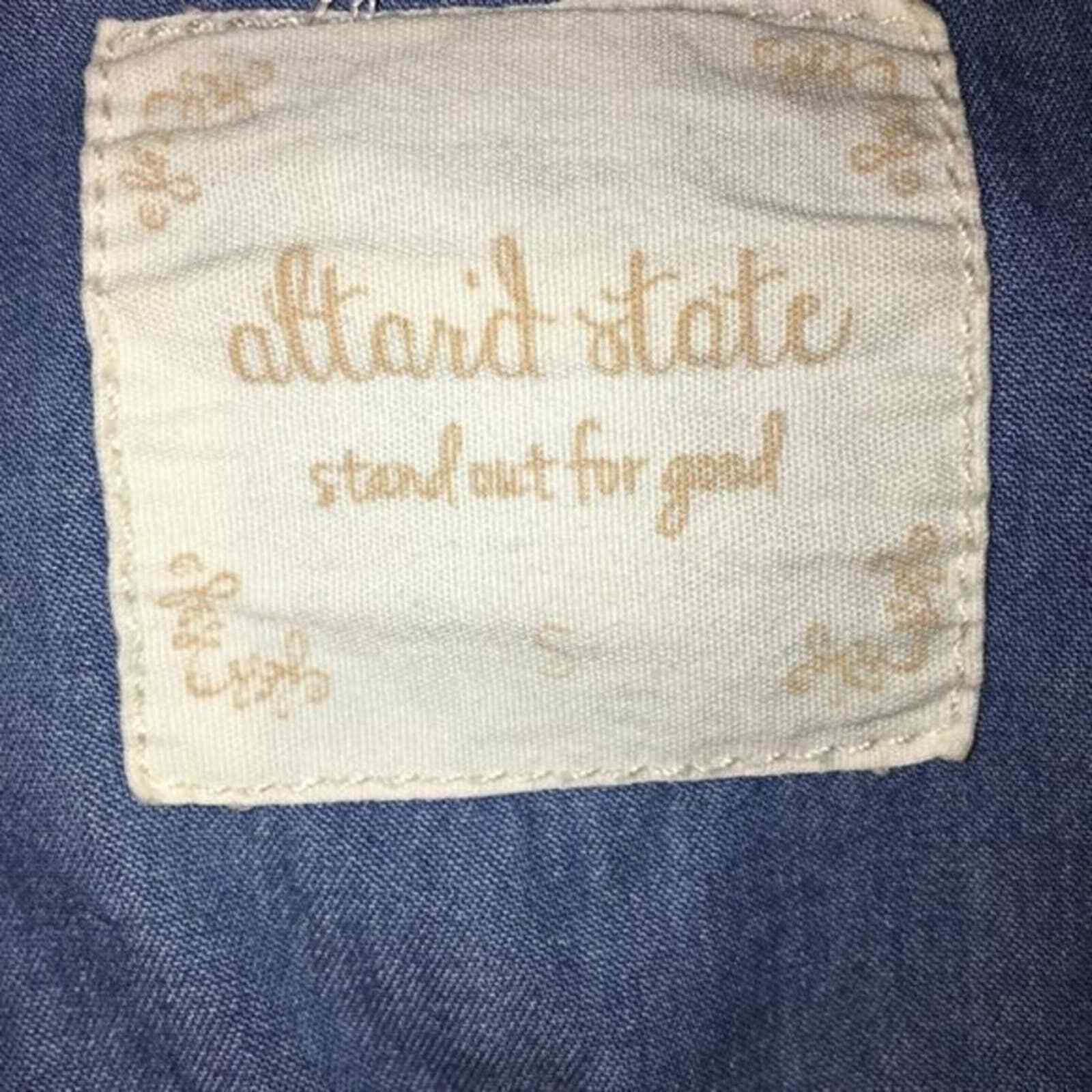 Picture 4 of 5