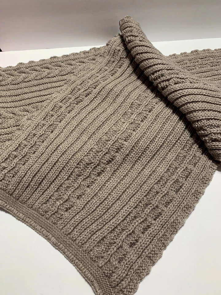 EDDIE BAUER Bufanda Clásica Tejida Mezcla Lana 11" x 60" Gris Foto 4 de 4