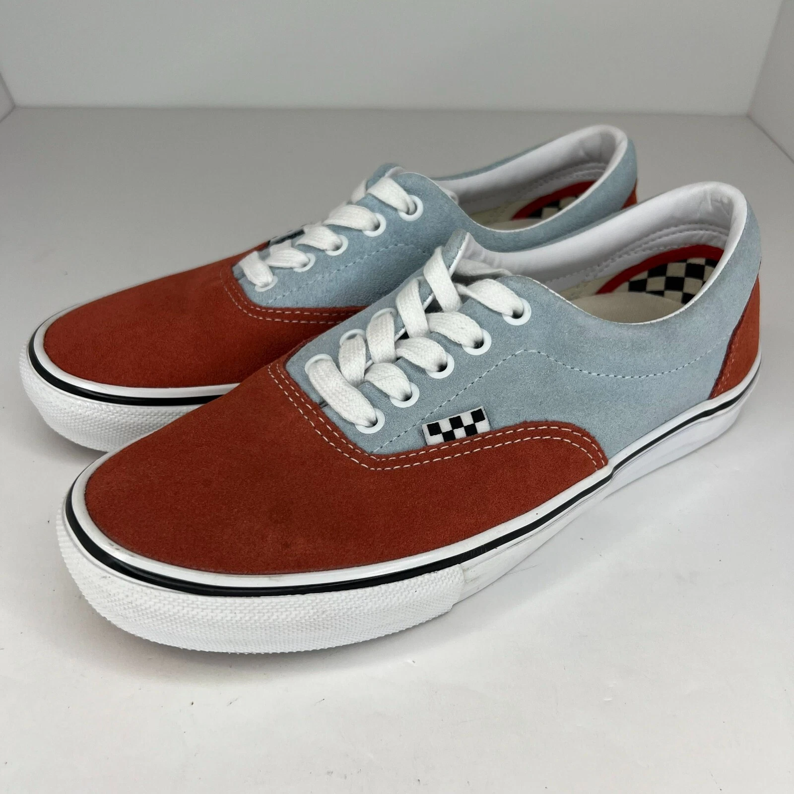 Vans Mens TwoTone Classic Skate Era Lace Up Size 8.0 Skateboarding Shoes