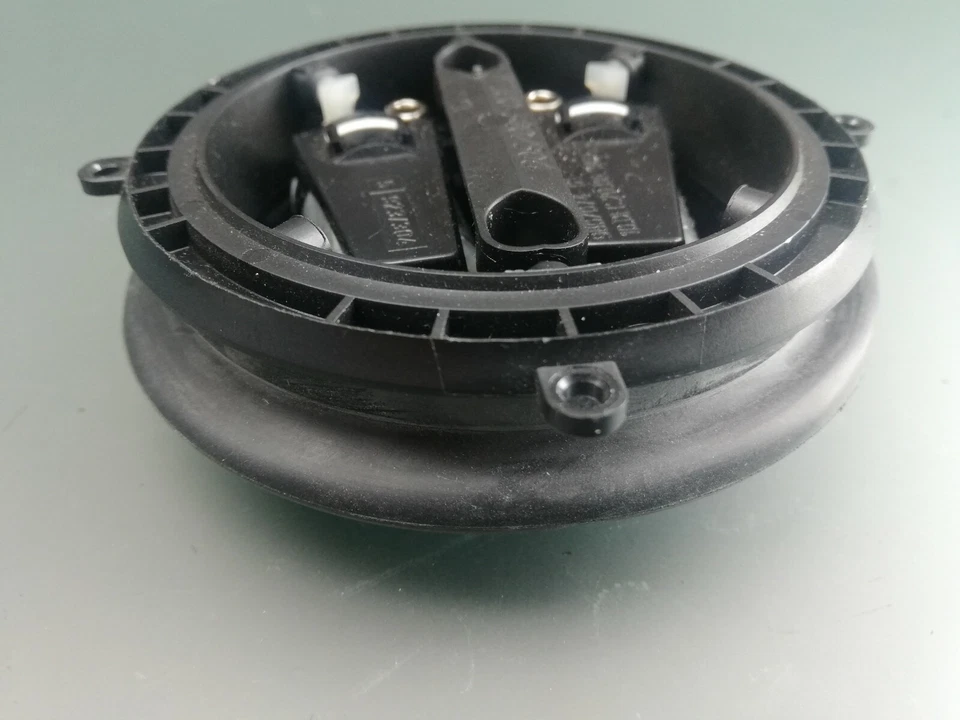 Actuador de ajuste del espejo retrovisor exterior Renault Safrane Drive 3Pin Adjustment Motor Foto 2 de 4