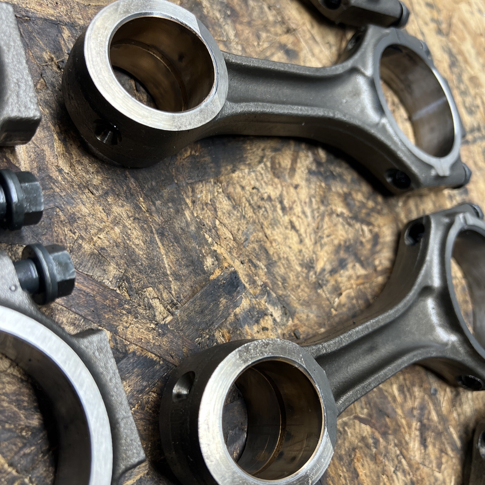 8 20012006 DURAMAX TURBO DIESEL 6.6 CONNECTING ROD LB7 LLY rods eBay