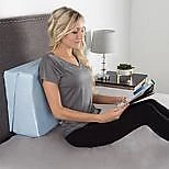 Almohada de espuma viscoelástica con cuña plegable blanca Baldwin Home Foto 3 de 4