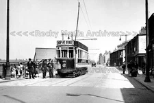 yya-62 Shop at Bins Tram, Gateshead, Co Durham. Photo