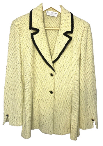 St. John Collect Vintage Blazer Green with Black T