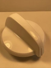 GE Range Oven Burner Knob  WHite 222D1140 or KIP 5F30