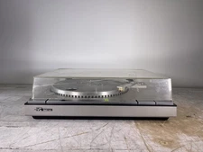 JVC QL-A5 QUARTZ LOCKED AUTO-RETURN DIRECT DRIVE TURNTABLE SYSTEM - (FOR PARTS)