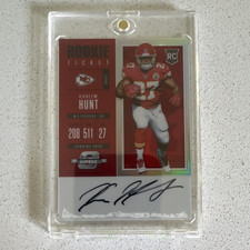 Panini 2017 Contenders Optic Kareem Hunt Chiefs Rookie Ticket On Card Auto 68/75. rookie card picture